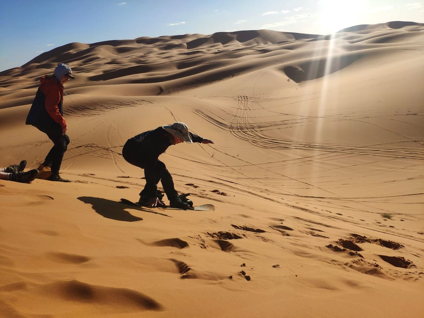 Repérage comme des pros : Au-delà de l'Atlas, des premières traces de vie aux dinosaures, photo 1